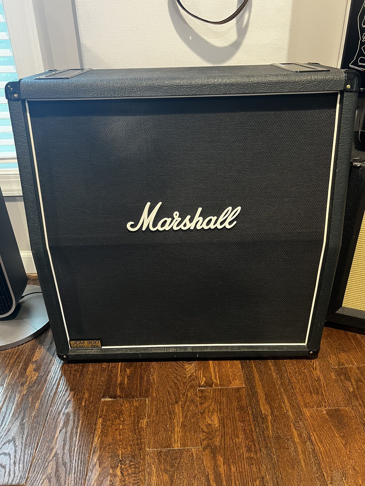 Marshall 1960a 4x12 Cabinet