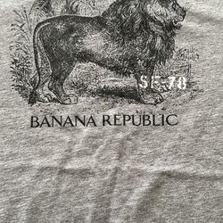 Man/Teen Banana Republic t-shirt 