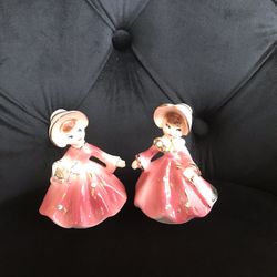 Vintage Set of Salt & Pepper Shakers 