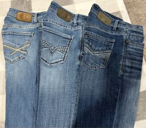 Pantalones BKE 29x34 corte de bota.