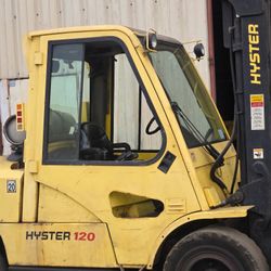 Forklift 9,000 Lbs