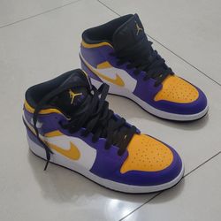 Zapatos De Baloncesto Nike Air Jordan 1 Mid 5.5 Nin̈o Grande 