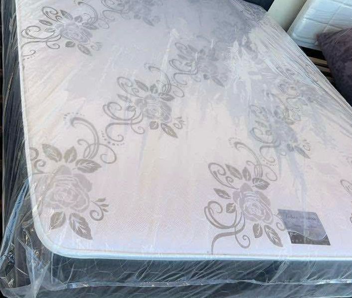 Deluxe Brand Queen Size Set