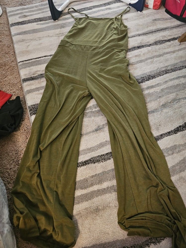 Womens Clothes