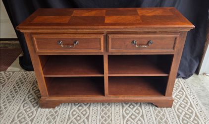 2 drawer console table / TV stand