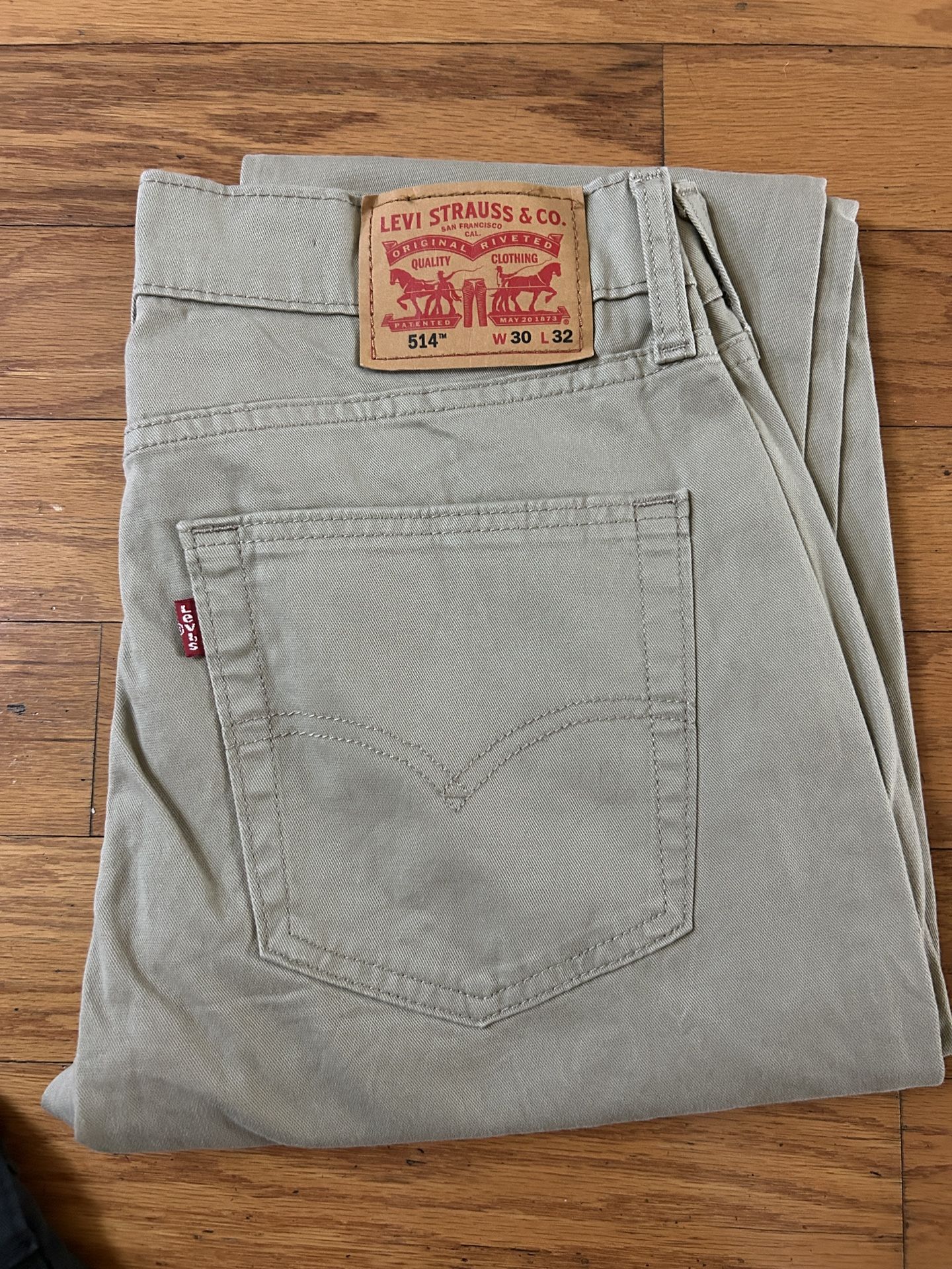 NWT Levi's 514 Men's Jeans Size 30x32