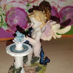 Angel With Fountain ⛲