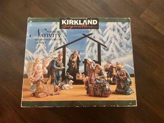 Kirkland Signature Porcelain Nativity Set 14 Piece