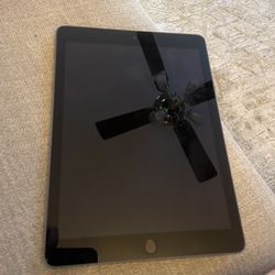iPad 6th Generation 128 GB 