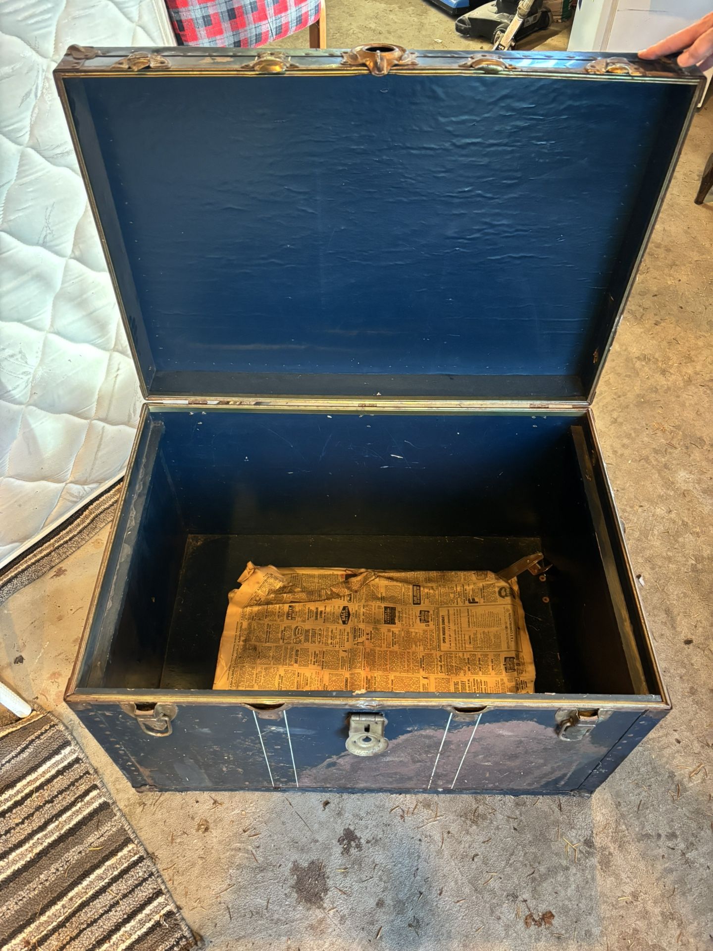 Metal Steamer Trunk Best Offer