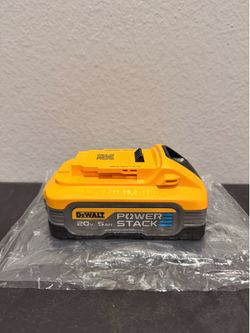 New Dewalt 20V Max XR 5.0Ah Powerstack Battery