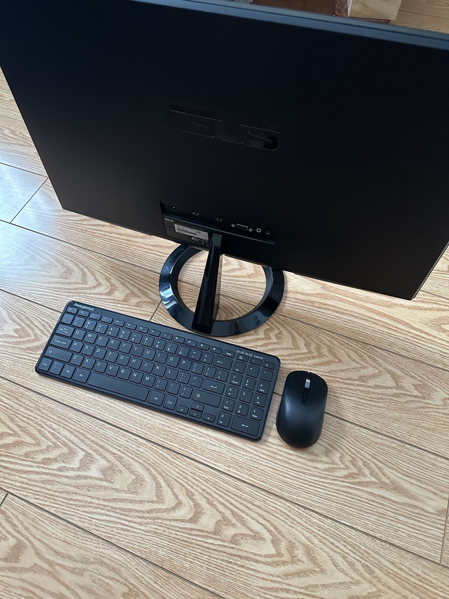 ASUS 34” Monitor Keyboard And Mouse