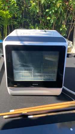 Countertop dishwasher