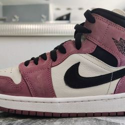 Nike Air Jordan Mid women's (Sz.9.5)