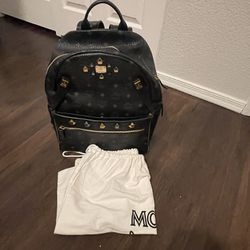 MCM Medium Backpack