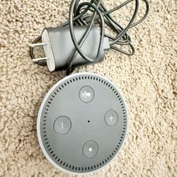 Amazon Alexa Echo Dot With Power Adapter / Smart Speaker