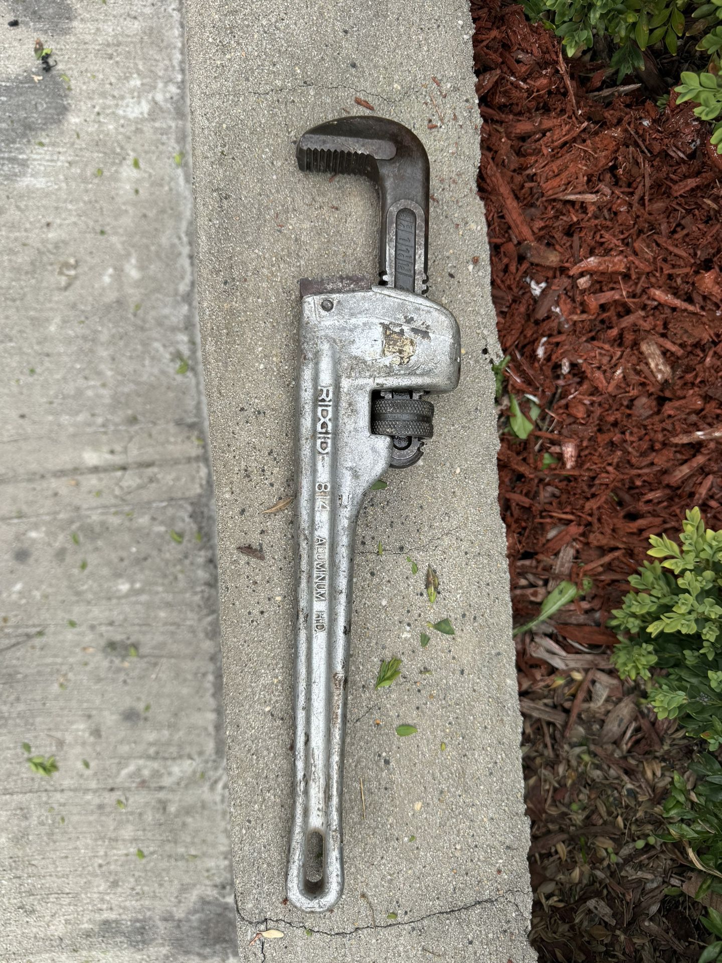 RIDGID 14 in. Aluminum Straight Pipe Wrench