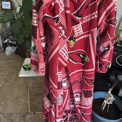 NFL Cardinals Football Snuggie Body Fleece Throw Blanket with Sleeves Adult One Size 