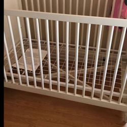 Crib/W Mattress