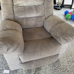 Free Recliner