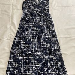 New women’s size medium dress