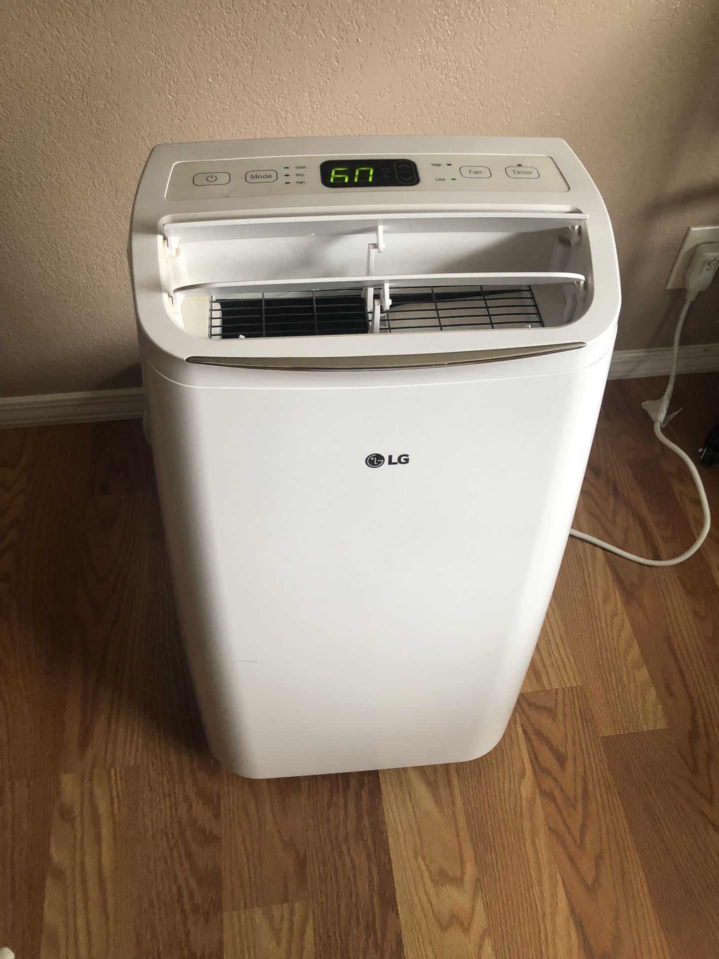 LG 8,000 BTU Portable Air Conditioner