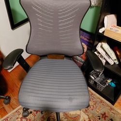 chair on wheels for desk