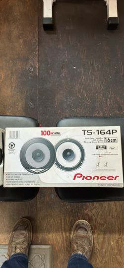 Pioneer 100 watt speakers brand new old stock 2 sets