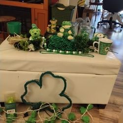 Lot Of ST Patrick Day Decor