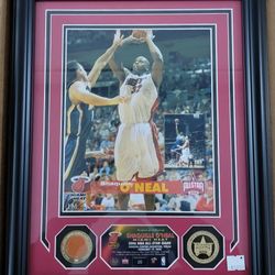 2006 Shaquille O'Neal Allstar game memorabilia 