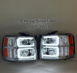 Chevy Silverado 2007-2013 Headlights
