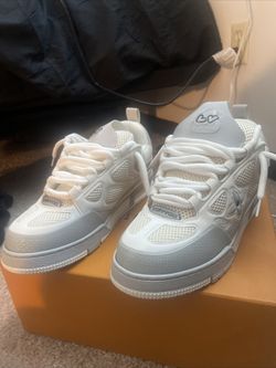 grey lv trainer skates