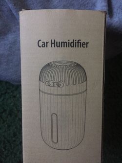 Mini office or car humidifier