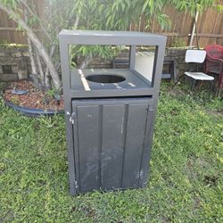 Texacraft -  Portico Square Waste Receptable