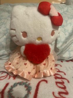 Hello Kitty Valentine Heart Plush