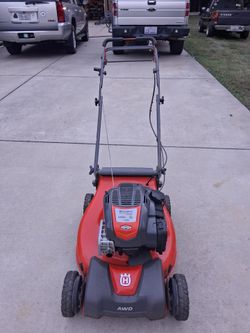 Husqvarna 675EXI AWD Mower