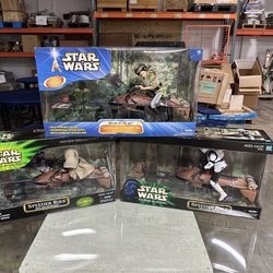 All three large Star Wars speeder bikes