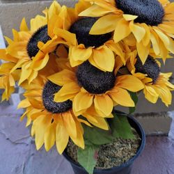 Beautiful fake fall floral flower arrangement new 