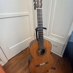 Classical Guitar Orlando Model 305