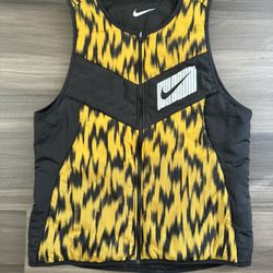 Nike Aeros Layer Thermo Reversible Leopard/Black  Sleeveless Vest Jacket Sz M