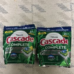 2 cascade dishwasher pods