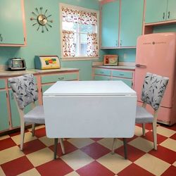 Vintage '50s Formica Drop Leaf Space Saver Kitchen Table Mid-Century