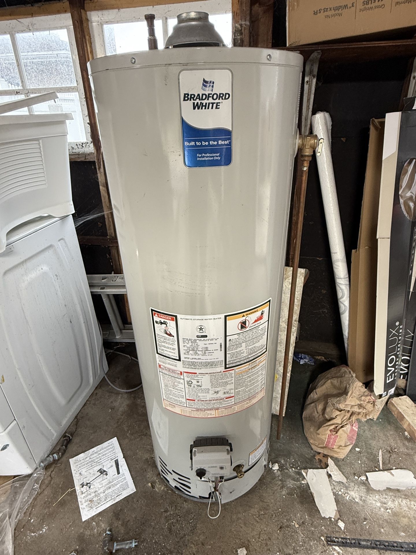 2019 Bradford White 40 Gal Water Heater