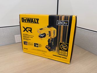 DeWalt XR 20V Copper Tubing Cutter DCE154B