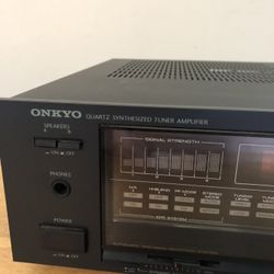 ONKYO TX-38 Quartz Synthesized Tuner Amplifier