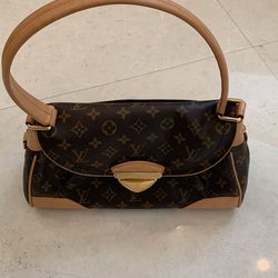 Vintage Louis Vuitton Monogram Shoulder Purse