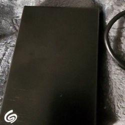 Seagate Backup Plus Portable 4TB External Hard Drive HDD – Black USB 3.0 