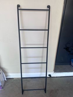 Decorative ladder