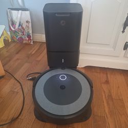 iRobot ROOMBA i4
