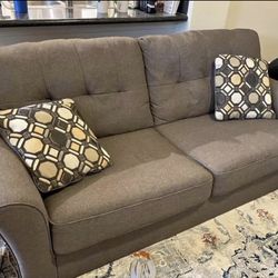 Grey Couch/ Free Delivery 